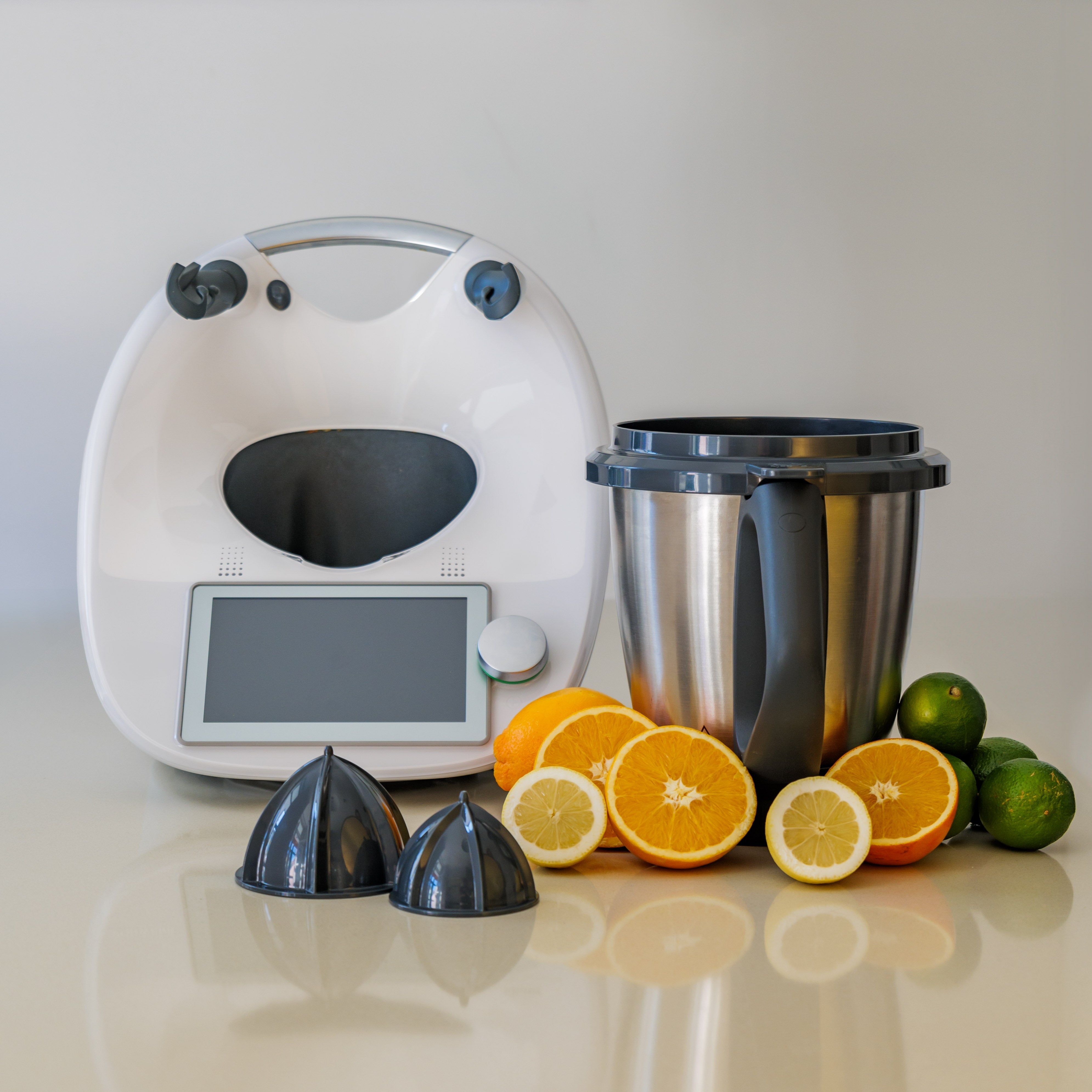 Pressix - Citrus Juicer for Thermomix (+1 FREE Accessory)